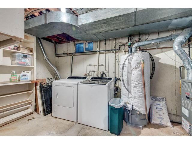 6022 Newcombe Ct, Arvada, CO 80004