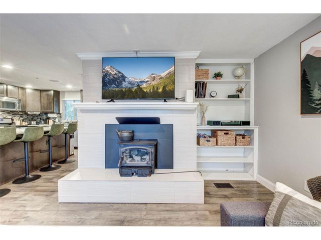 6022 Newcombe Ct, Arvada, CO 80004
