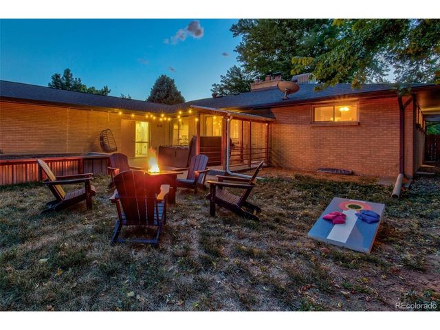6022 Newcombe Ct, Arvada, CO 80004