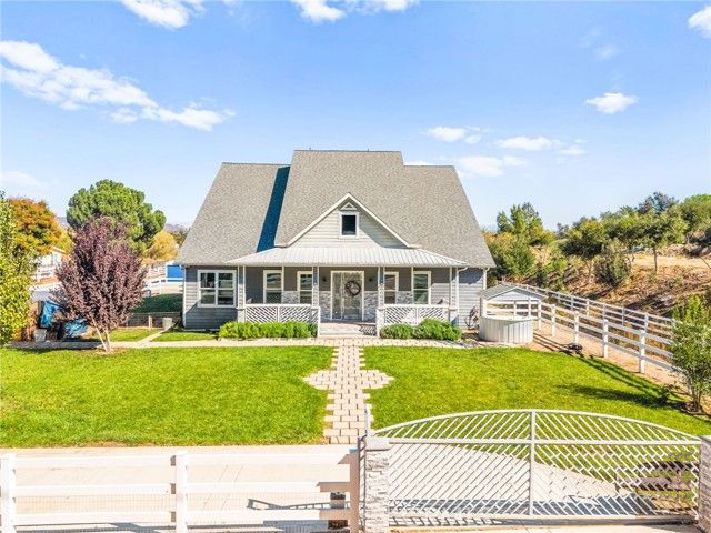 24940 Hayes, Murrieta, CA 92562