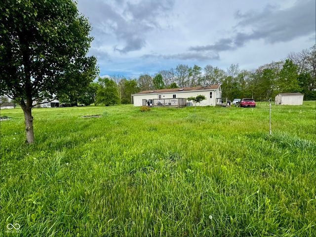 4792 W Fall Creek Road, Crawfordsville, IN 47933