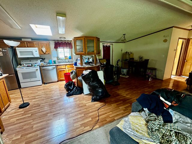 4792 W Fall Creek Road, Crawfordsville, IN 47933