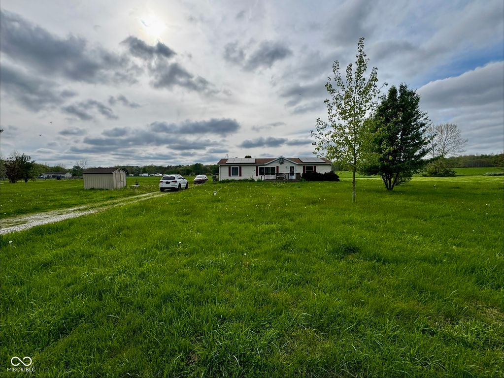 4792 W Fall Creek Road, Crawfordsville, IN 47933