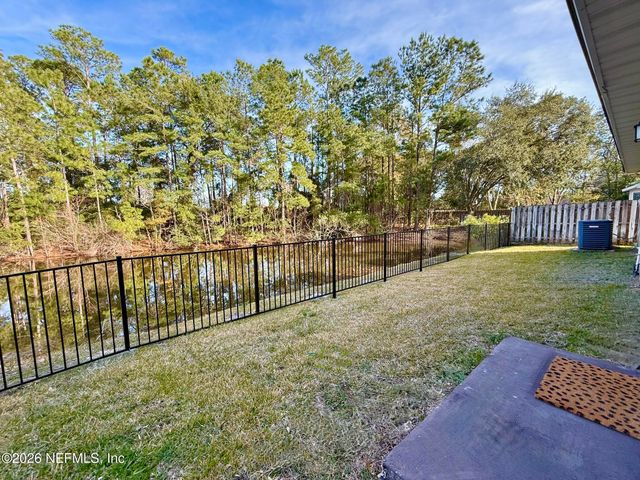 897 COLLINSWOOD Drive, Jacksonville, FL 32225