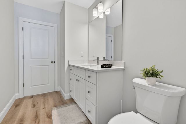 14 Woodmans Lane, Peterborough, NH 03458