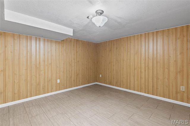 1316 Westbrooke Terrace Drive, Ballwin, MO 63021