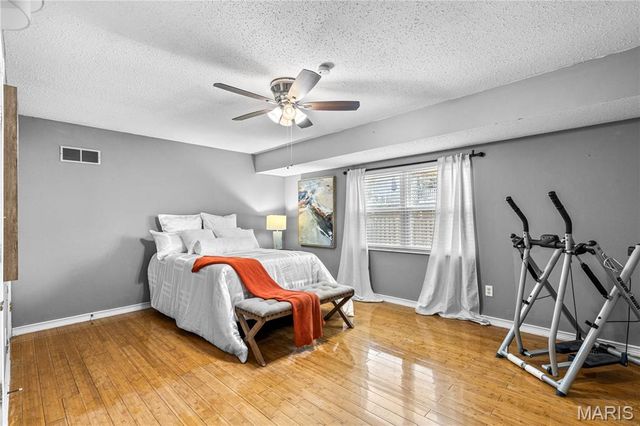 1316 Westbrooke Terrace Drive, Ballwin, MO 63021