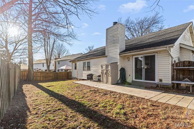 1316 Westbrooke Terrace Drive, Ballwin, MO 63021