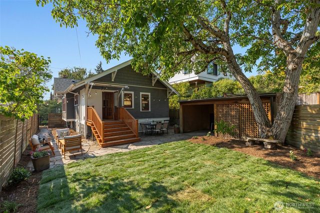 3240 35th Avenue S, Seattle, WA 98144