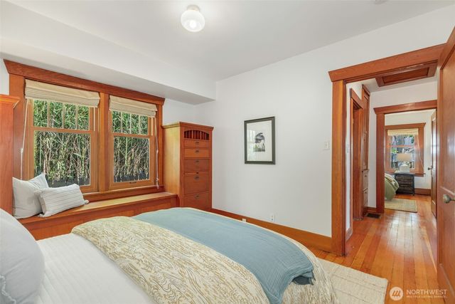 3240 35th Avenue S, Seattle, WA 98144