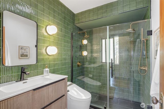 3240 35th Avenue S, Seattle, WA 98144