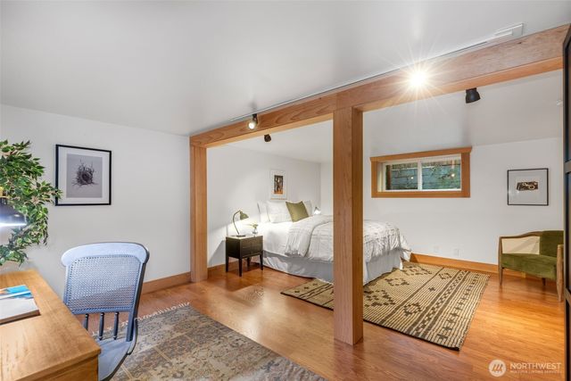 3240 35th Avenue S, Seattle, WA 98144
