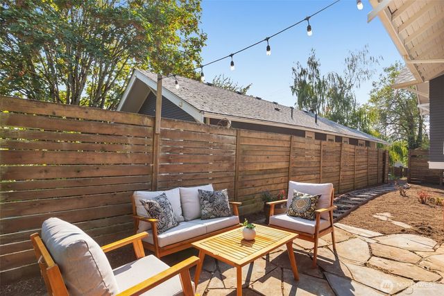 3240 35th Avenue S, Seattle, WA 98144