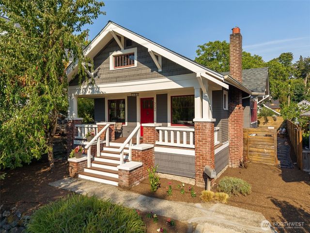 3240 35th Avenue S, Seattle, WA 98144