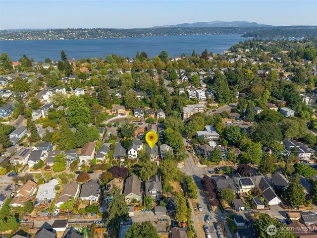 3240 35th Avenue S, Seattle, WA 98144