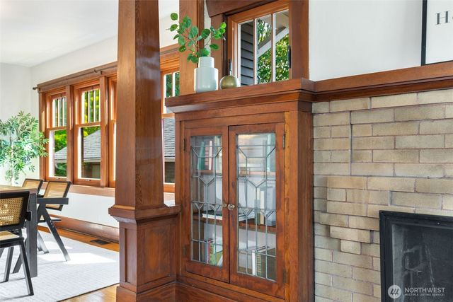 3240 35th Avenue S, Seattle, WA 98144