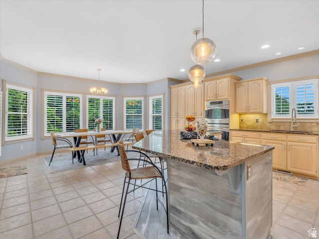 1921 MOHAWK LN, Ogden, UT 84403