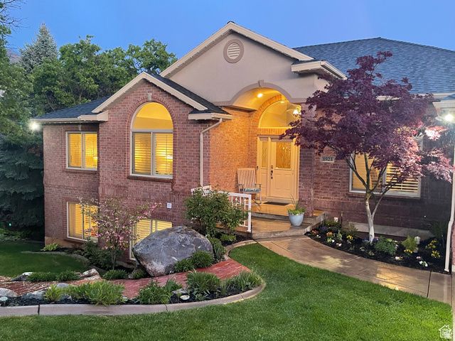 1921 MOHAWK LN, Ogden, UT 84403