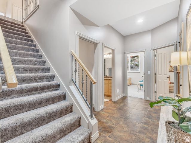 1921 MOHAWK LN, Ogden, UT 84403