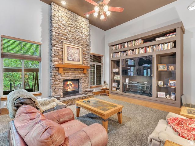 1921 MOHAWK LN, Ogden, UT 84403