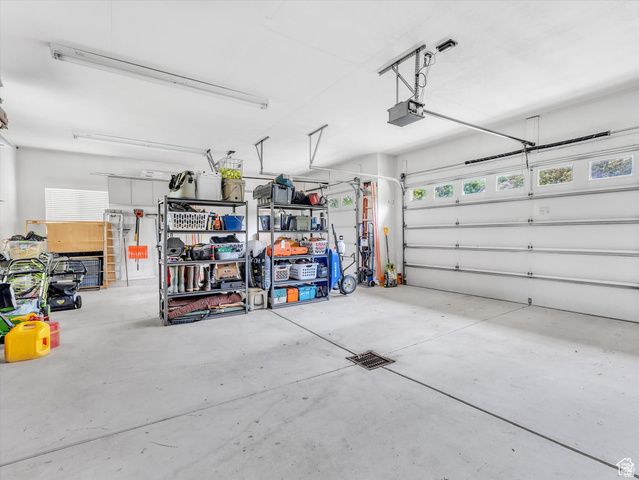 1921 MOHAWK LN, Ogden, UT 84403