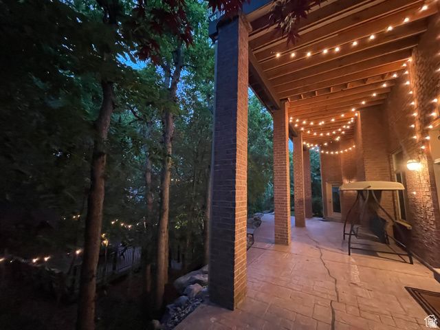 1921 MOHAWK LN, Ogden, UT 84403