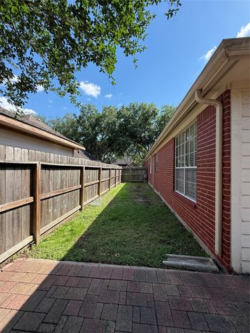 17522 Whispering Star Court, Houston, TX 77095