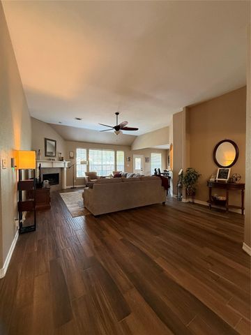 17522 Whispering Star Court, Houston, TX 77095