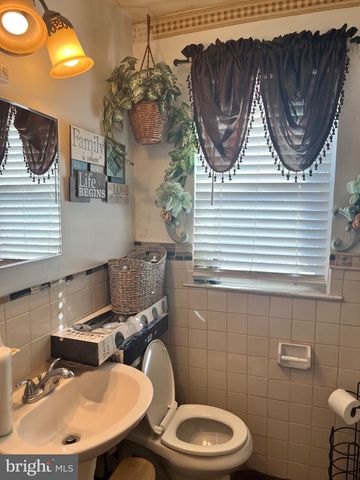 7140 DOREL ST, Philadelphia, PA 19153