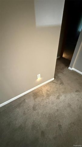 23062 Harrington Street, Clinton Township, MI 48036