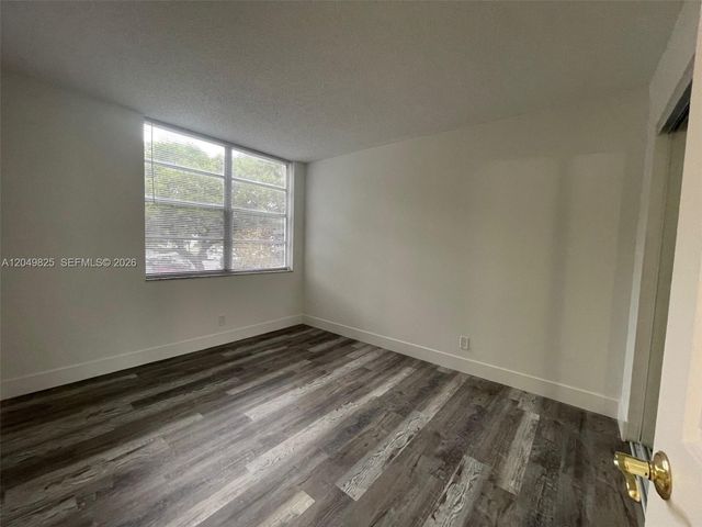 9441 Live Oak Place 209, Davie, FL 33324