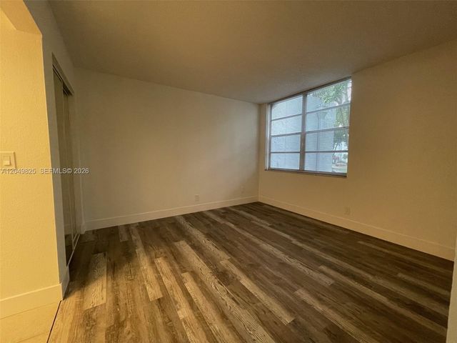 9441 Live Oak Place 209, Davie, FL 33324