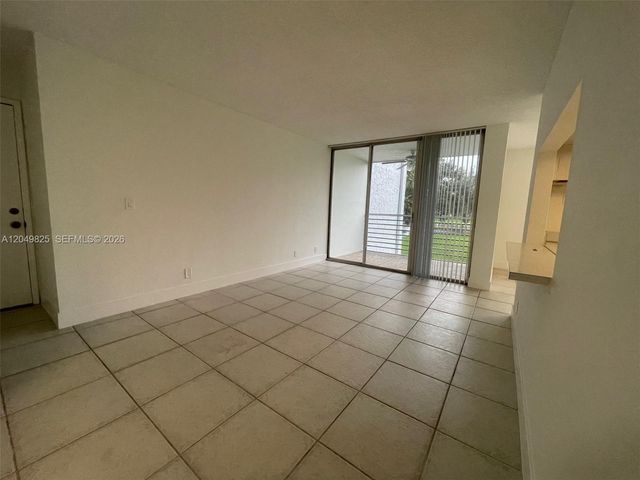 9441 Live Oak Place 209, Davie, FL 33324