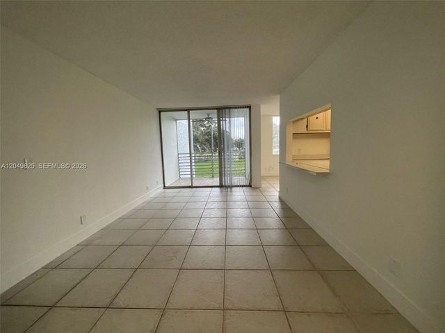 9441 Live Oak Place 209, Davie, FL 33324
