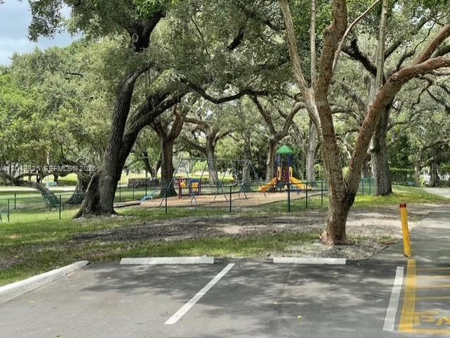 9441 Live Oak Place 209, Davie, FL 33324