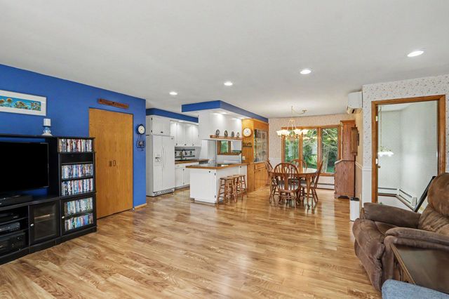 9946 Handel Street, Portage, MI 49024