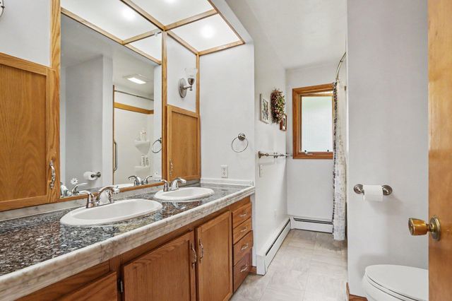 9946 Handel Street, Portage, MI 49024