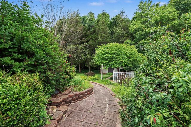 9946 Handel Street, Portage, MI 49024