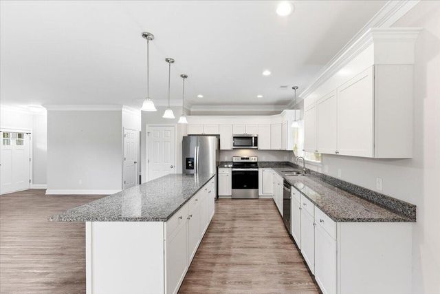 164 Miracle Drive, Eutawville, SC 29048