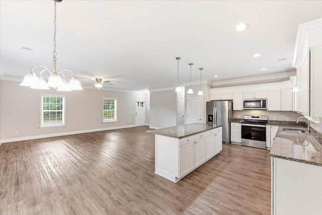 164 Miracle Drive, Eutawville, SC 29048