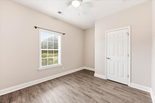 164 Miracle Drive, Eutawville, SC 29048