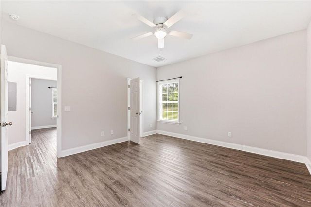 164 Miracle Drive, Eutawville, SC 29048