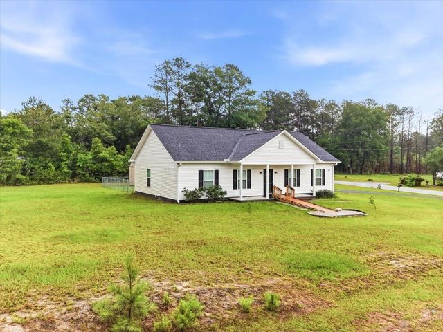 164 Miracle Drive, Eutawville, SC 29048