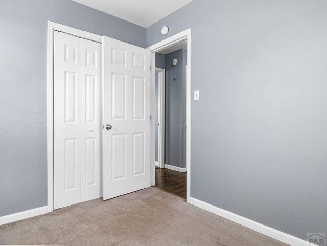 8 Churchill Rd, Pueblo, CO 81001