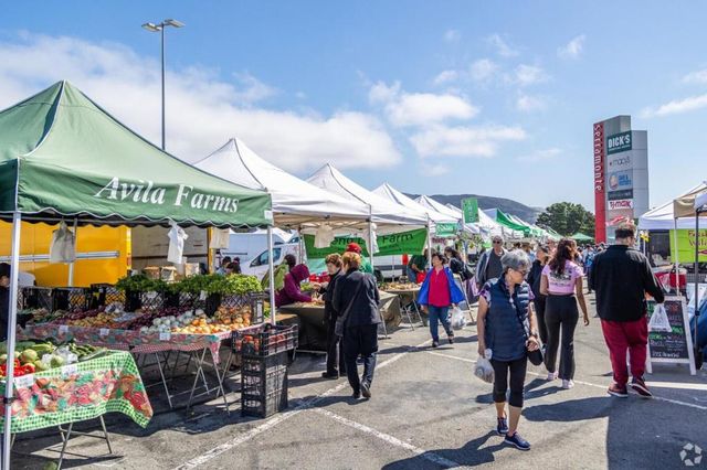 750 Beechwood Drive, Daly City, CA 94015