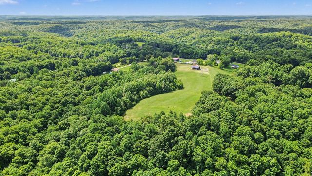 609 Stacey Rd, White Bluff, TN 37187