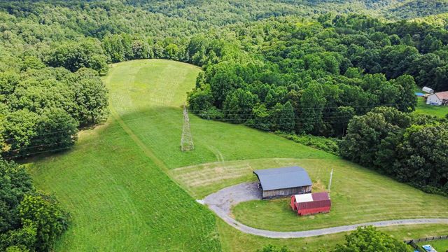 609 Stacey Rd, White Bluff, TN 37187