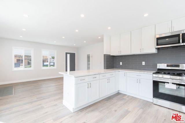 3872 Bentley Avenue, Culver City, CA 90232