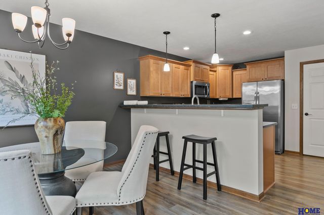 8162 Broken Ridge Drive, Lincoln, NE 68526