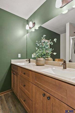 8162 Broken Ridge Drive, Lincoln, NE 68526